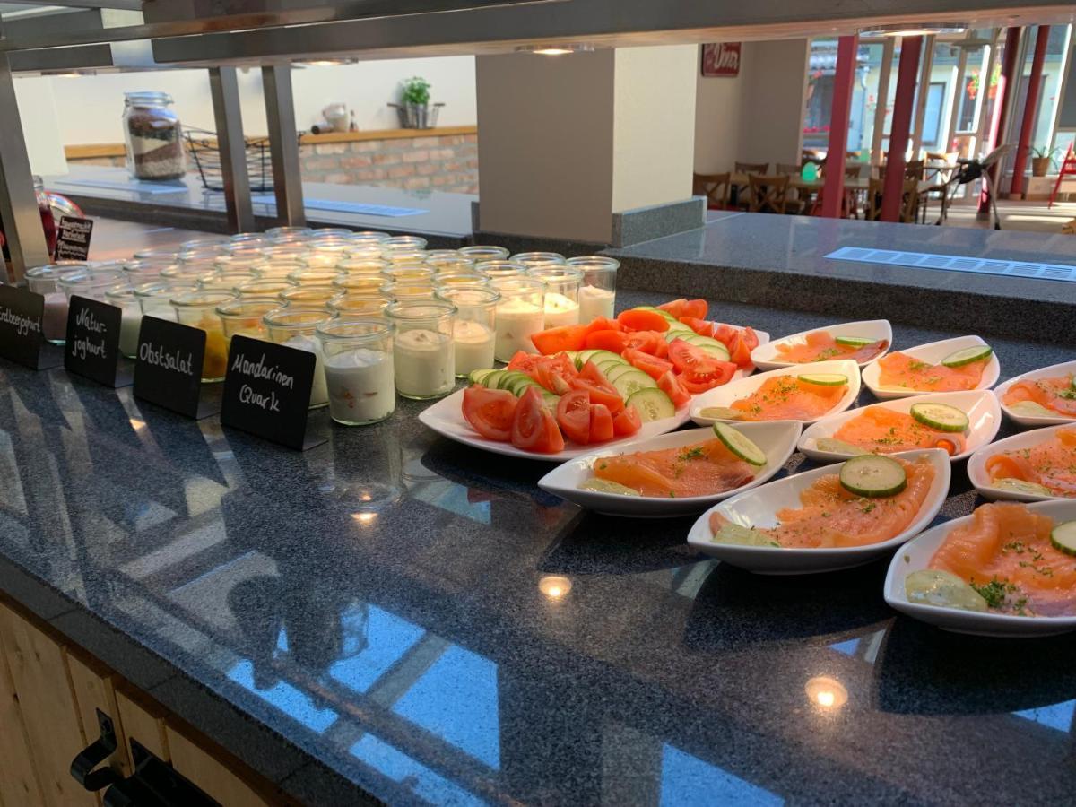 Family Club Harz Hotel เควดลินบวร์ก ภายนอก รูปภาพ
