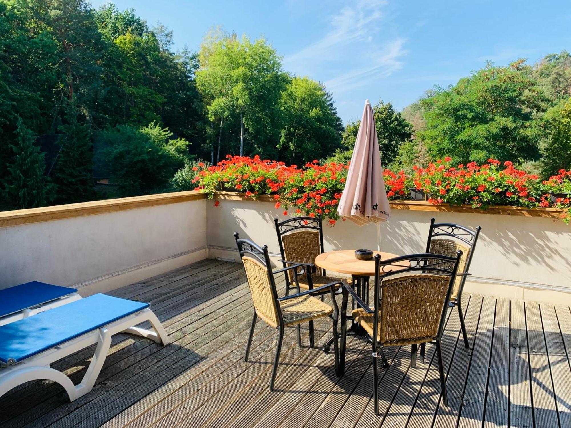 Family Club Harz Hotel เควดลินบวร์ก ภายนอก รูปภาพ